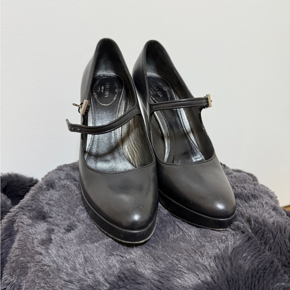 Prada Classic Black Heels with Strap - Picture 1 of 3